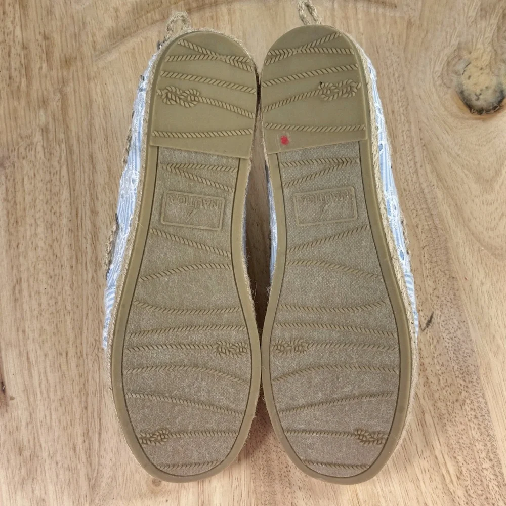 Nautica rudder striped